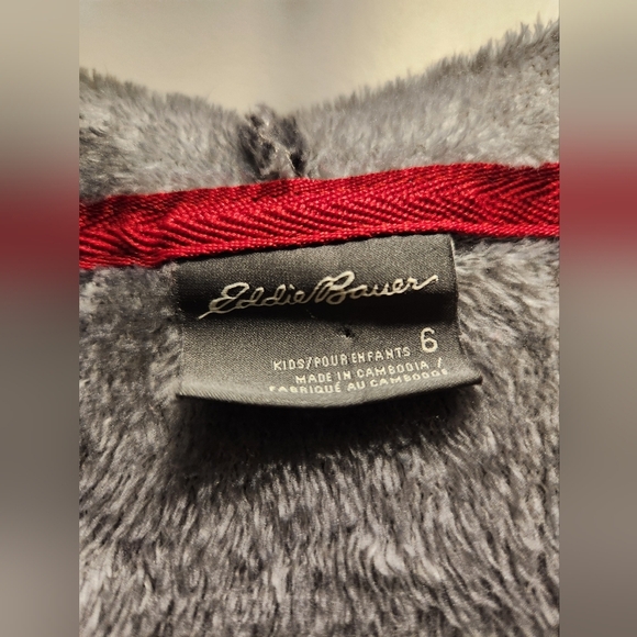 Boy's Size 6 Fleece Army Robe, Gray, Long Sleeve, Eddie Bauer - Picture 5 of 6